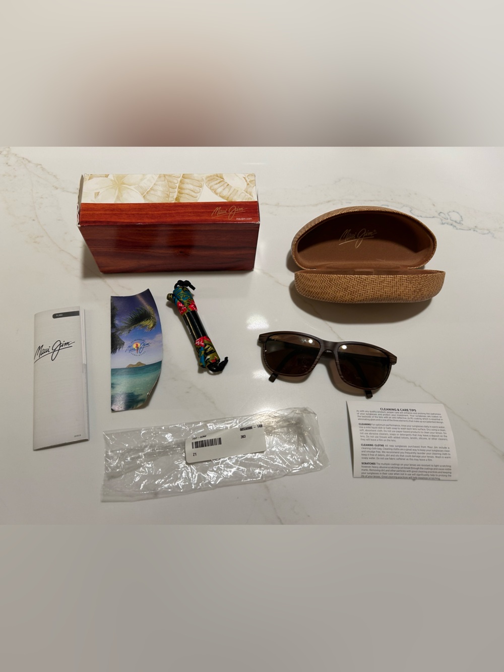Maui Jim Grey Koko Head Polarized Sunglasses and Accessories